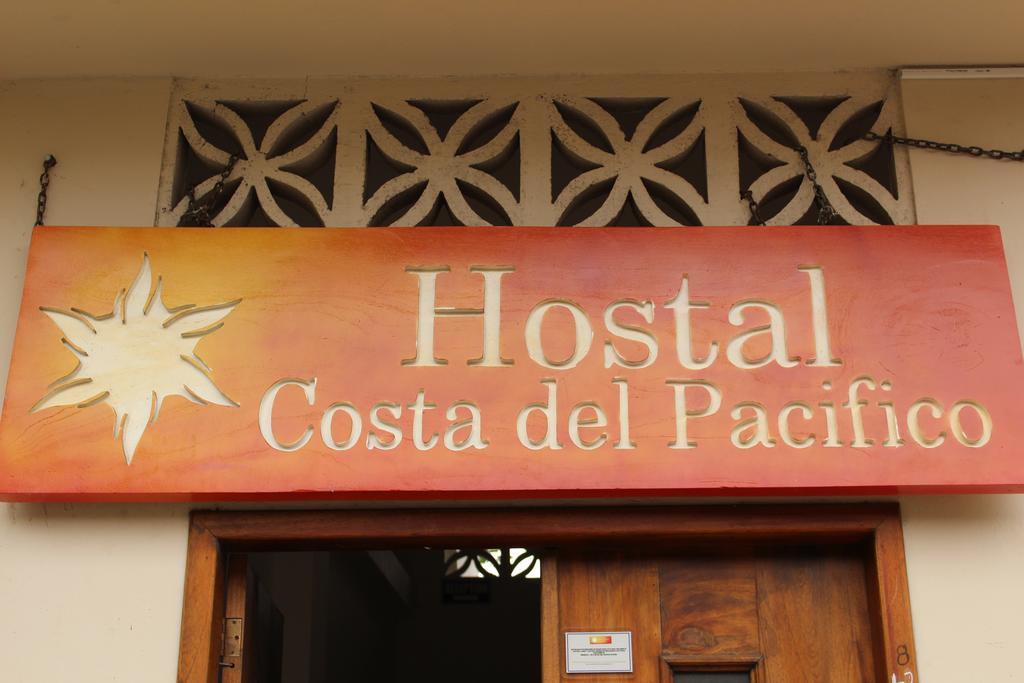 Hostal Costa del Pacifico Puerto Ayora  Esterno foto